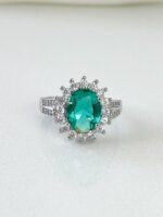 Esmeralda Ring