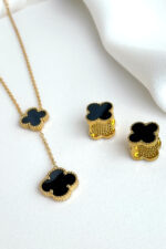 Clover shine Necklace - Image 5