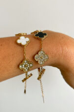 Shine Clover Bracelet - Image 3