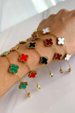 Clover Slim Bracelet - Image 3