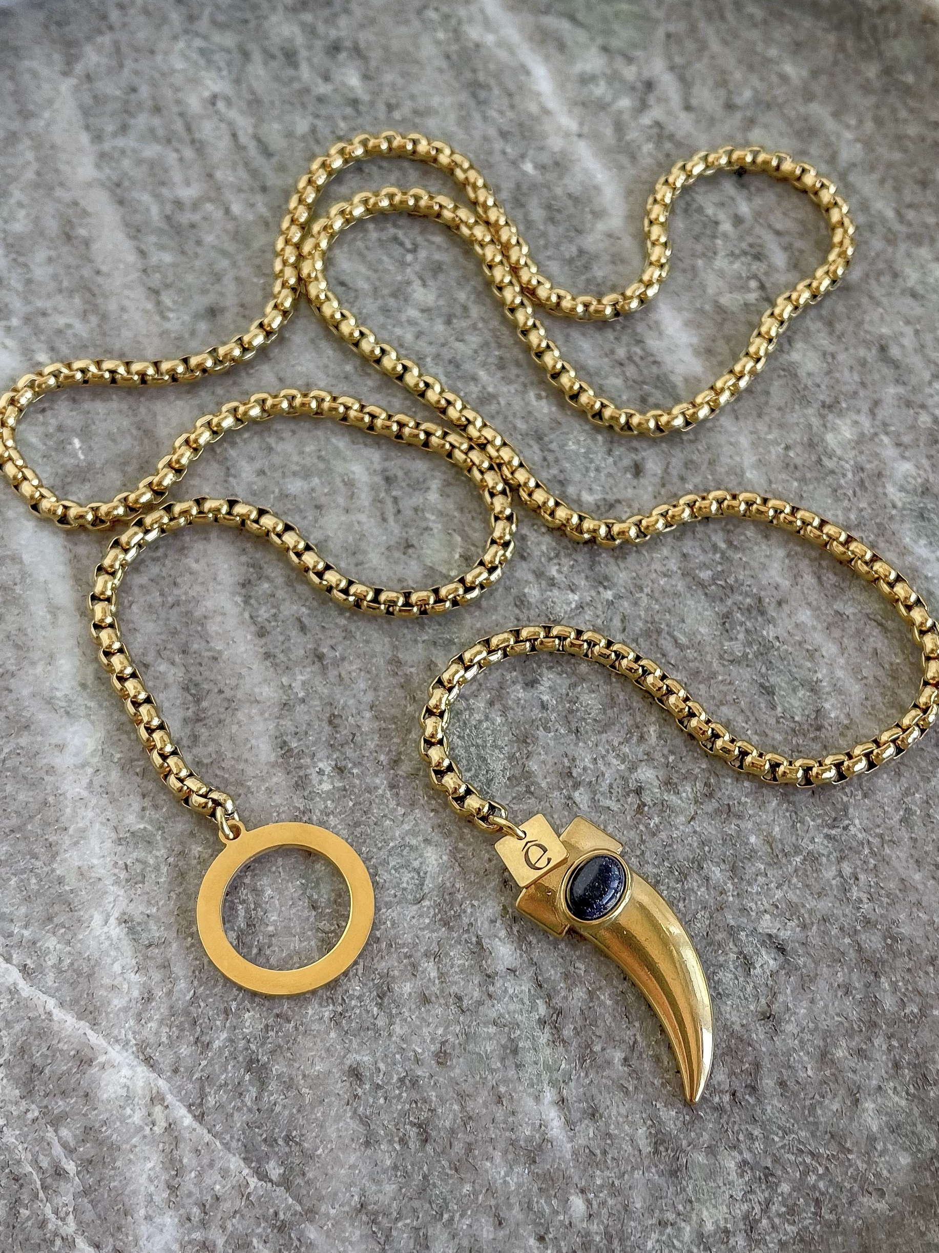 9f2249_a596165c45254e65b67c5890fbf3dcffmv2 Colar Talismã - Image 1